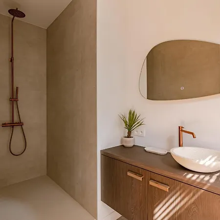 Roland Holiday home *